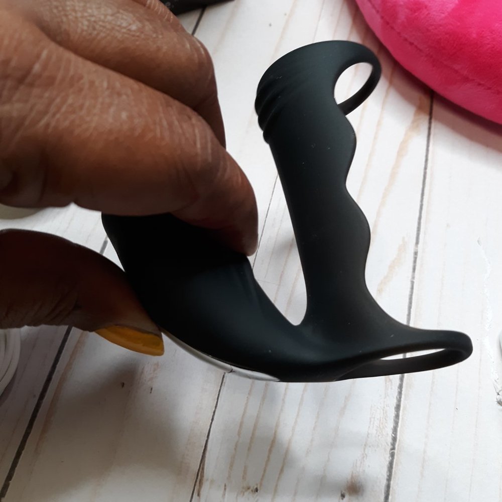 BQ Remote Control Massager - Picture 3 of 7
